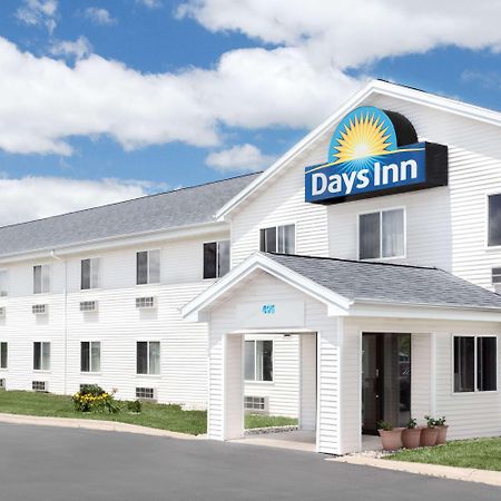 Days Inn Neenah Exterior foto