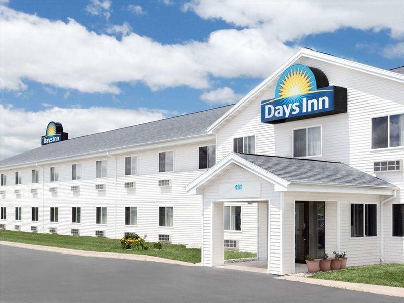 Days Inn Neenah Exterior foto